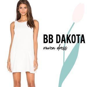 NWT BB Dakota “Raven” Pocketed Sheath Dress Medium